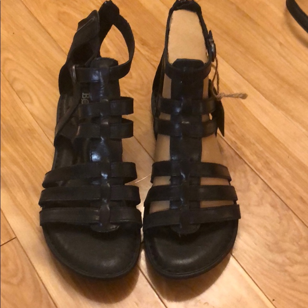 Born Sandals Never worm